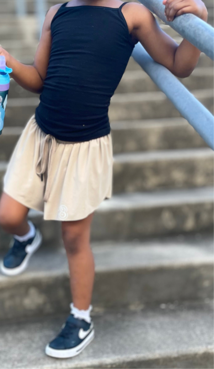 Kids girl shorts - Image 2